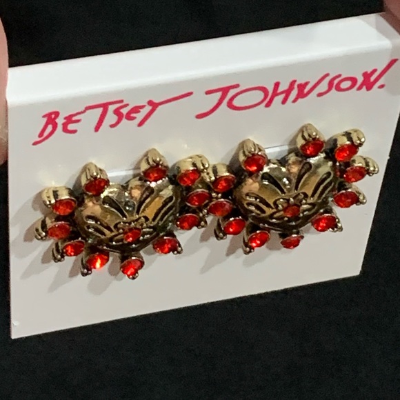 BETSEY JOHNSON Sparkling Red & Gold Floral HEARTS POST EARRINGS! Sweet Love Gift - Picture 3 of 6